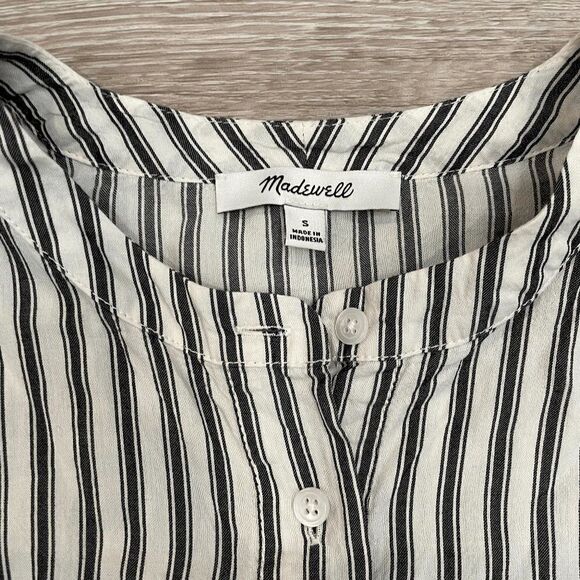 Madewell Women's White & Black Stripe Half Button Long Sleeve Tunic Sz Small - Picture 2 of 6